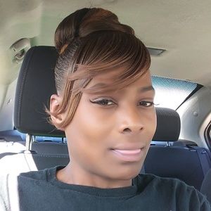 Meet your Posher, Tabitha